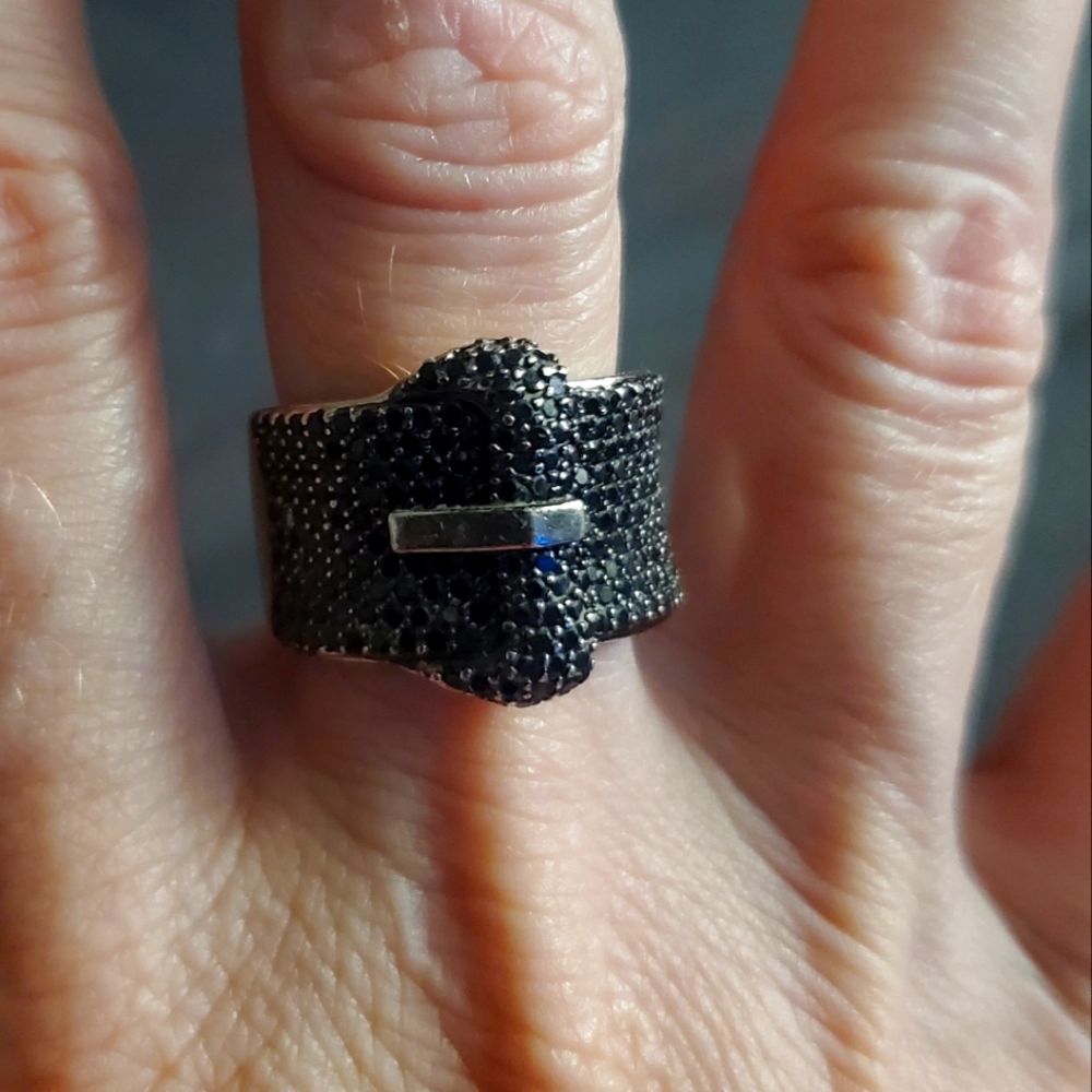 Ring